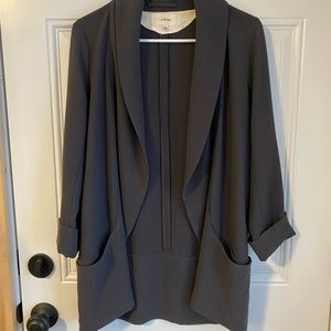 Aritzia - Grey blazer. Non smoking/ pet free home.